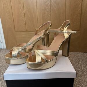 Elegant Gold Platform Heels